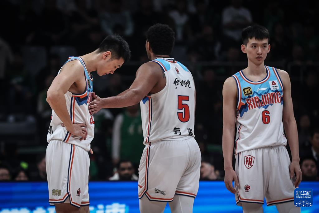 XINGKONG-辽宁本钢发布备战花絮，集结日主帅复盘，欧篮联任务艰巨，更衣室氛围转暖的简单介绍