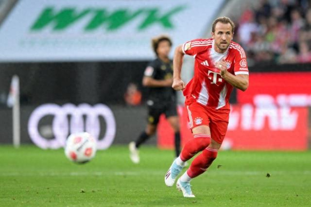 星空体育-凯恩回归赛场，出色防守首场状态亮眼，尤文图斯观众沸腾！的简单介绍